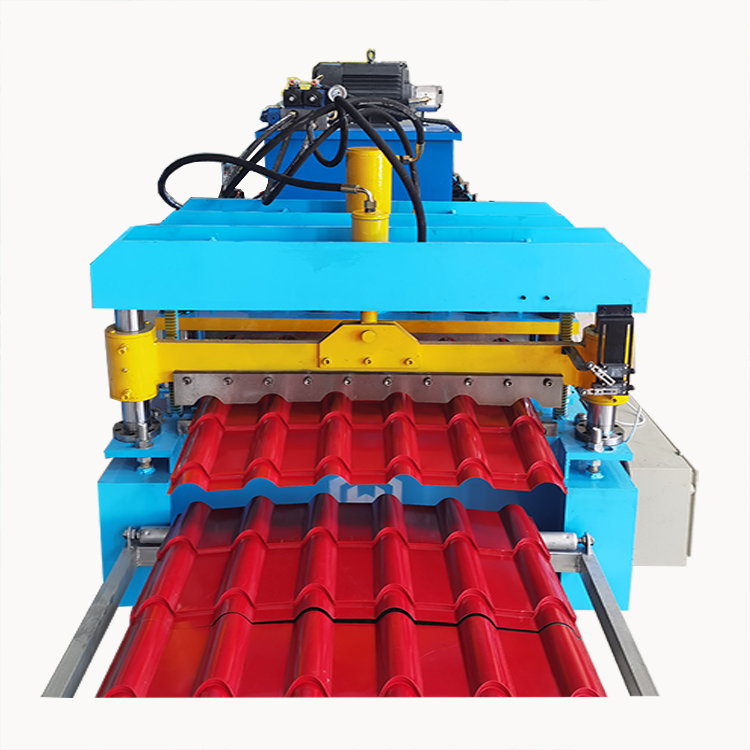 Double Layer Roll Forming Machine for Two Designs of Sheets